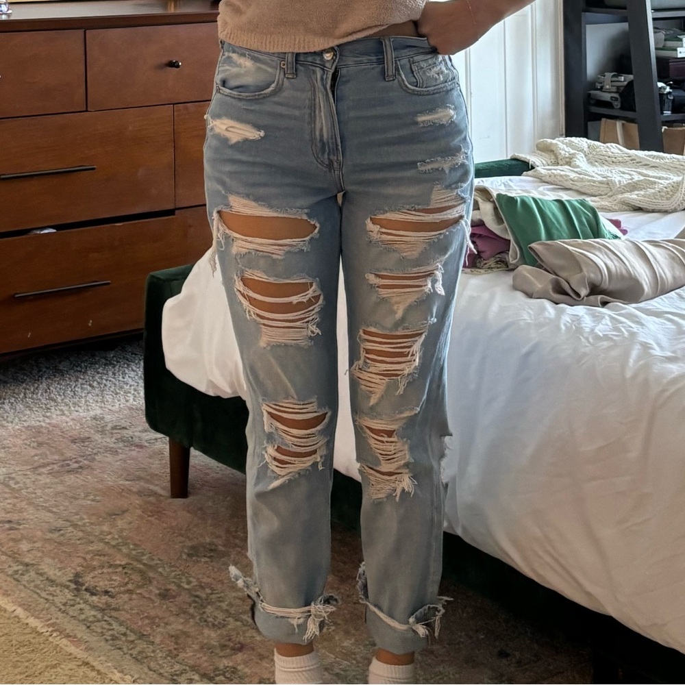 American Eagle jeans size 4